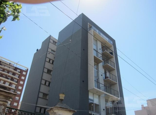 Imagen 3 de 25 de Amplio Duplex De 2 Ambientes En Excelente Ubicación De Morón