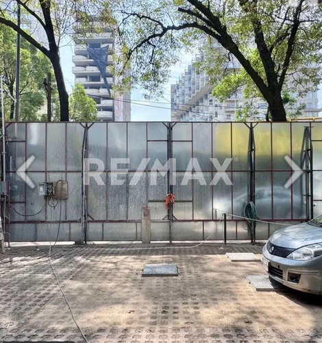 Renta De Local En Circuito Interior José Vasconcelos, Col.san Miguel Chapultepec, Miguel Hidalgo, Ciudad De México.