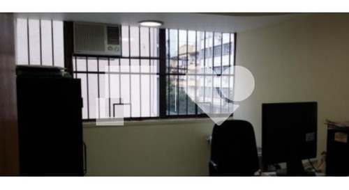 Imagem 5 de 8 de Salas/conjuntos - Centro Historico - Ref: 5847 - V-227954