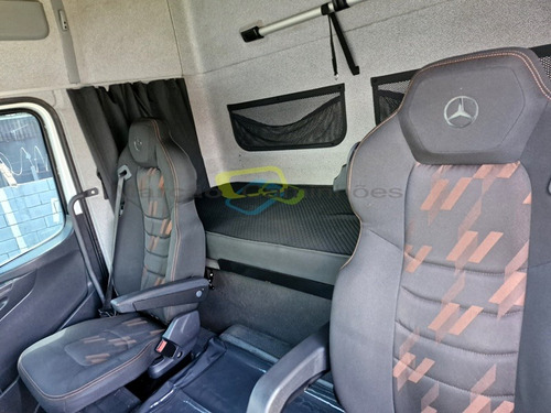 Caminhão Mb 2536 Axor 6x2 Cabine Leito Automático Susp Mola