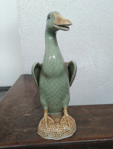 Antiguo Pato Figura Porcelana Celadón Vidriada China 19,5 Cm