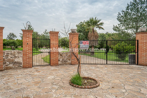 Imagen 2 de 14 de Casa En Venta En Granjas Residencial, Qro. Yazmin