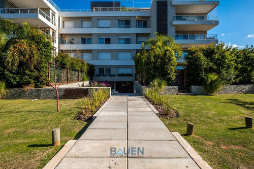 Imagen 9 de 12 de Apartamento En Barrio Parques