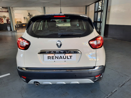 Imagen 8 de 25 de Renault Captur Intense Cvt 1.6 2022 Stock Patentado (sfp)