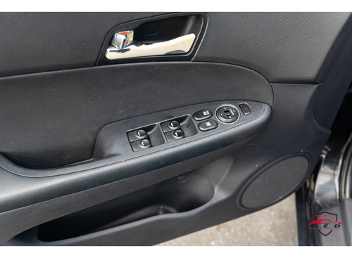 Hyundai I30 2.0 MPI 16V GASOLINA 4P AUTOMÁTICO
