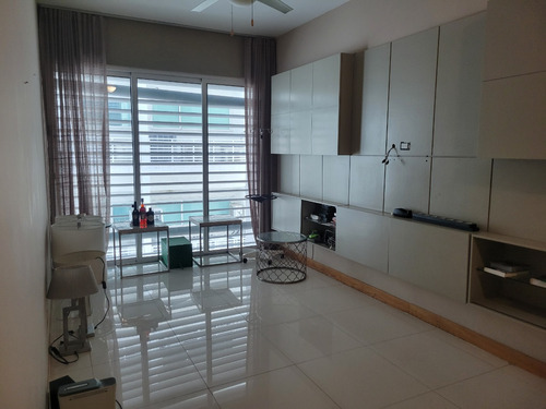 Foxpiantini.com - V118 | Venta De Apartamento En Paraíso | Diseño Moderno Y Vistas Panorámicas