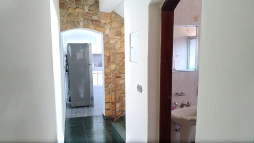 Imagem 1 de 13 de Sobrado Jd. Uirá - 3 Dorm (suíte) E Churrasqueira - So0291