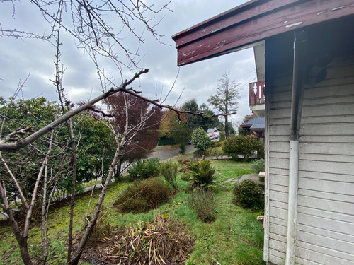 Casa De 78 M2 De2 Pisos, Sector Teja Sur, Isla Teja,valdivia
