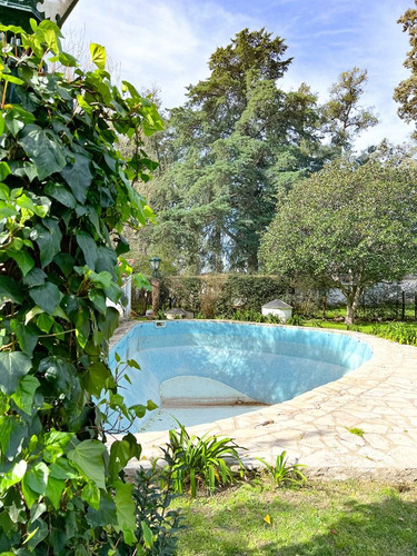 Casa Quinta En Venta En Luján, G.b.a. Zona Oeste, Argentina