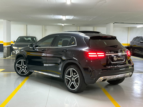 Mercedes-Benz Classe GLA 2.0 Sport Turbo 5p