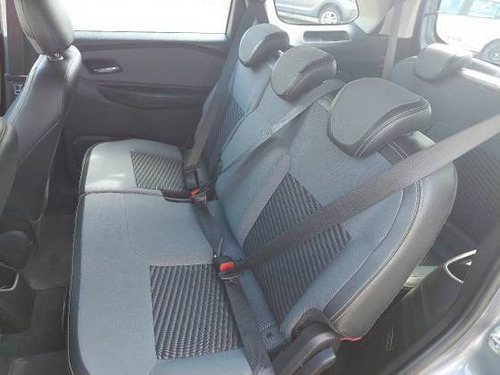 Imagem 14 de 15 de Chevrolet Spin 1.8 Activ7 8v Flex 4p Automático