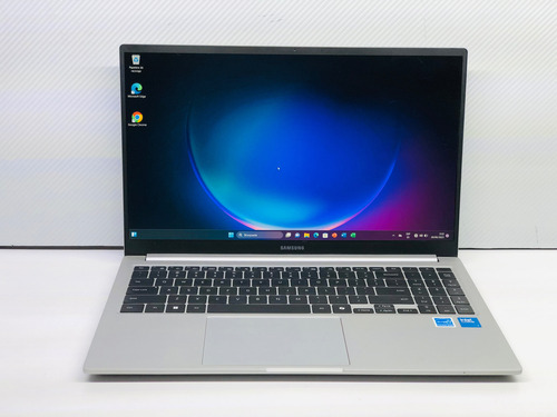 Samsung Galaxy Book 4 - Intel Core 7, 16gb Ram, 512gb Ssd Gris (Reacondicionado)