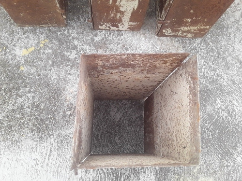 Formaleta Metalica Para Encofrado Pedestal 24x60 (Usado)