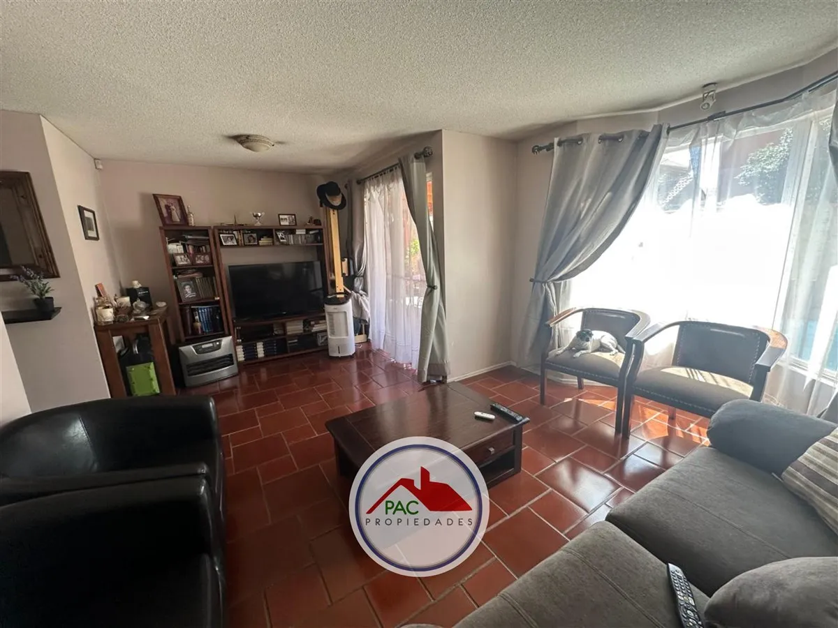 Imagen 3 de 16 de Casa Venta 6 Dormitorios Cerca Colegio Manquecura