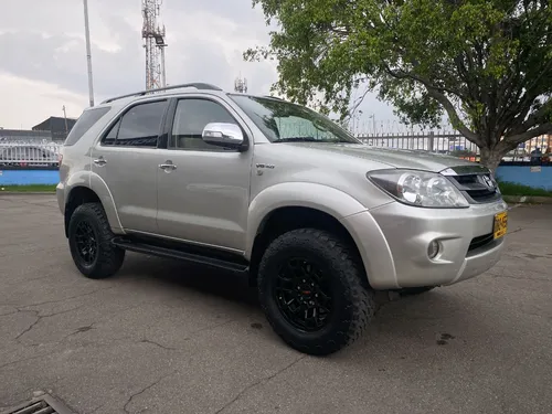 Toyota Fortuner 4.0 Sr5