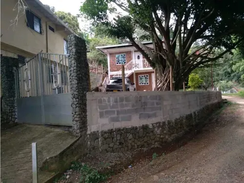 Venta Casa 160 Mts2 En La Buitrera, Cali Valle De Cauca, 12725-02.