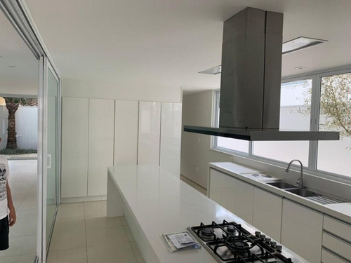 Sobrado Com 3 Dormitórios À Venda, 290 M² Por R$ 1.700.000,00 - Condomínio Mont Blanc - Sorocaba/sp - So0092 - 67640732
