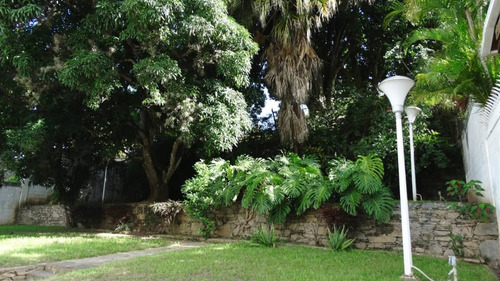 Imagen 11 de 18 de En Venta Quinta Prados Del Este