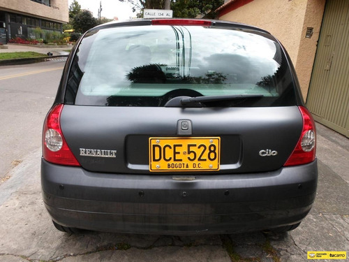Imagen 24 de 25 de Renault Clio Authentique