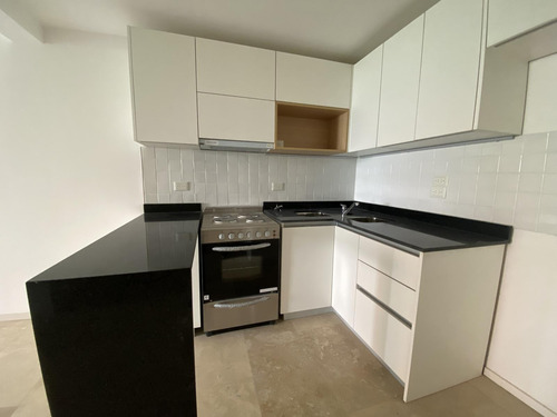 Venta Departamento A Estrenar 3 Ambientes, Balcón En Palermo