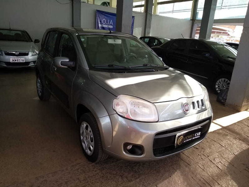 Fiat Uno Evo Vivace 1.0 8v Flex 4p 2012