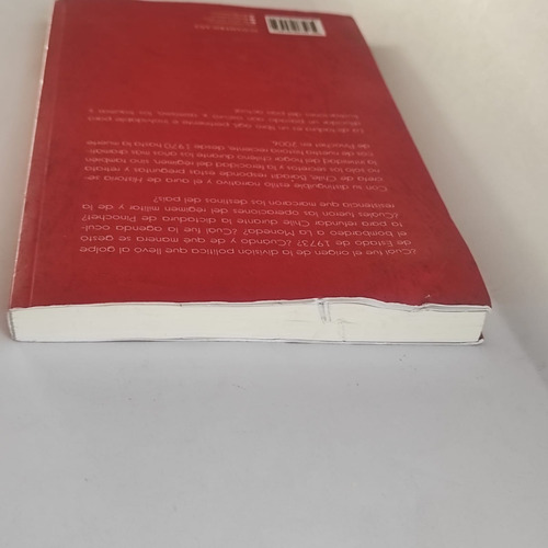 Imagen 3 de 3 de La Dictadura Jorge Baradit Libro Usado