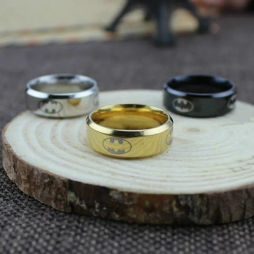 Imagen 1 de 3 de Anillos De Acero Batman Series Anime
