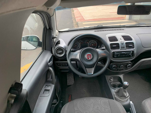 Fiat Grand Siena 1.4 Mpi Attractive 8v Flex 4p Manual
