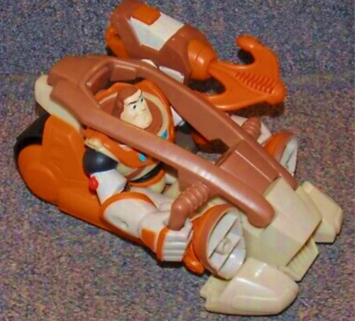 Toy Story Buzz Nave Electr Transformable N.u.e.v.o+regalocer (Usado)