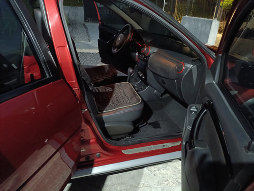 Renault Sandero 1.6 16v Privilège Hi-flex Aut. 5p