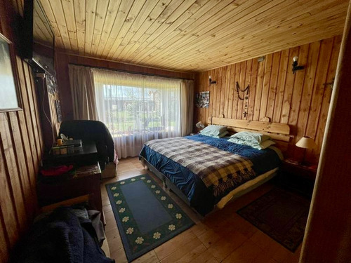 Casa De 2 Pisos En Frutillar Alto, Villa Alegre