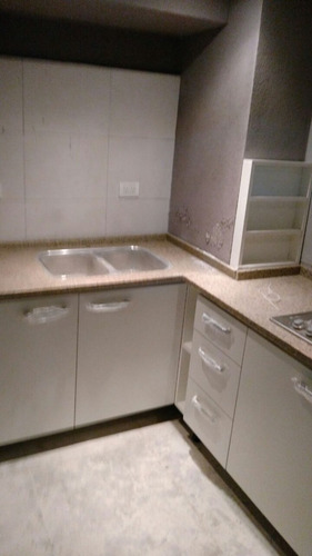 Imagen 9 de 14 de Local -zona Alberti Y Boulevard Maritimo-vista Al Mar