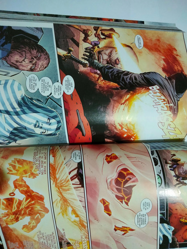 Marvel Omnibus Fear Itself (Usado)