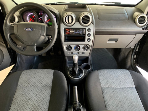 Ford Fiesta 1.0 8v 2014 Único Dono