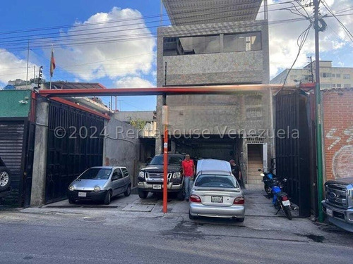 Edificio Comercial En Alquiler En Santa Eduvigis 24-16841 Cs