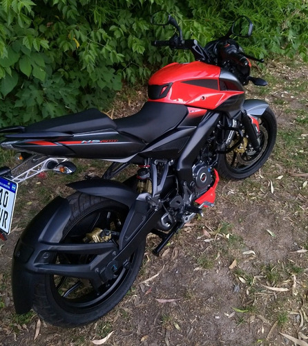 Rouser Ns 200fi