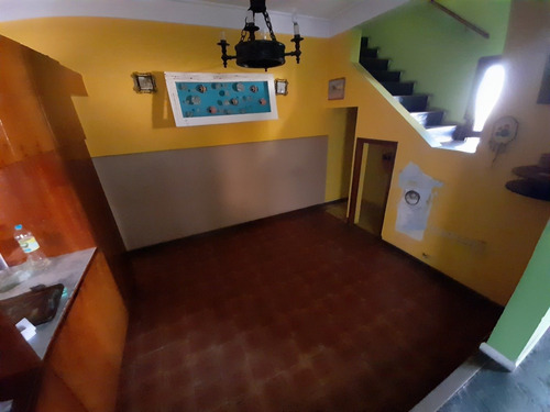 Imagen 23 de 30 de Chalet De 5 Ambientes - Genova Y Cuba