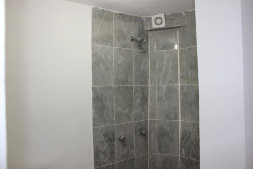 Imagen 7 de 12 de Que No Te La Ganen! Casa En Venta Colonia Insurgentes Sobre Avenida. - (2)