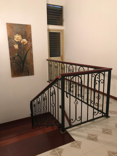 Ph En Venta En Baruta Urb Monte Alto Av Monte Rey. As