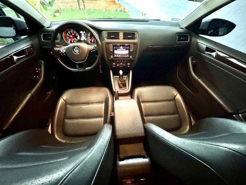 Volkswagen Vento 1.4 Highline 150cv At