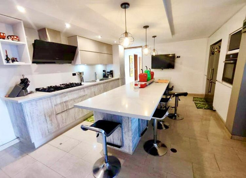 Mundo Inn Vende Excelente Casa En Monte Real