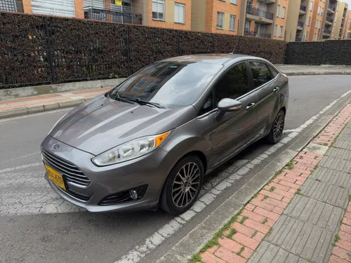 Ford Fiesta 1.6 Titanium At