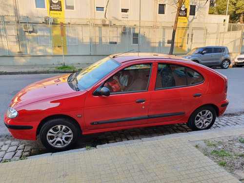 Renault Megane Megane 1 F2