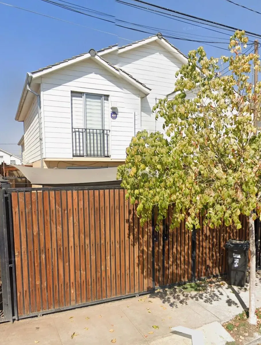 Imagen 2 de 12 de En Venta Casa En Valle Grande Lampa
