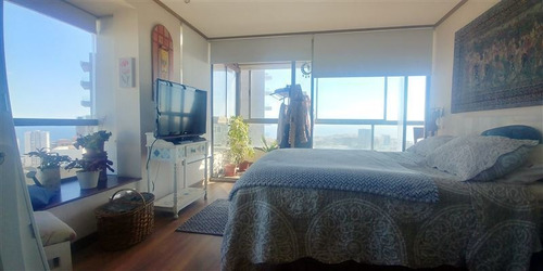 Imagen 16 de 30 de Amplio Departamento Con Linda Vista En Concón