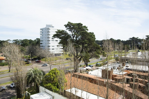 Imagen 20 de 26 de A Pasos De Punta Shopping, 3 Dormitorios - Punta Del Este Mansa