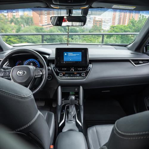 Toyota Corolla Cross Xei