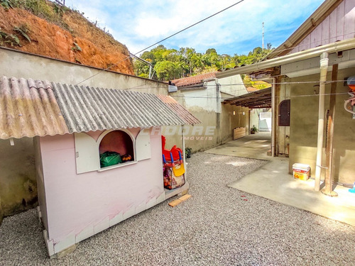 Imagem 8 de 24 de Aconchegante Casa No Bairro Da Gloria. - 3052062v