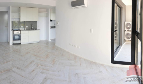 Imagen 7 de 18 de Departamento En Venta, Tapia De Cruz 1382 3° 306, Belén De Escobar