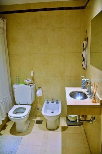 Imagen 9 de 12 de Fantastico Semipiso De Tres Ambientes Con Cochera En Villa Urquiza.